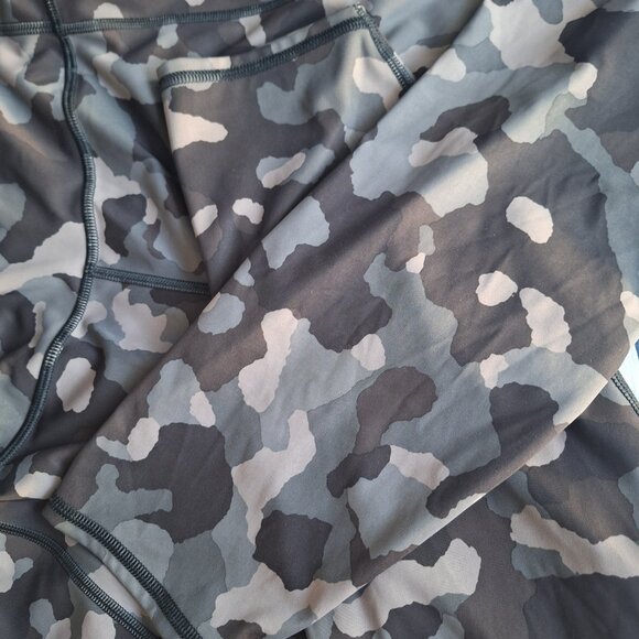 Athleta pants XL - Picture 4 of 5